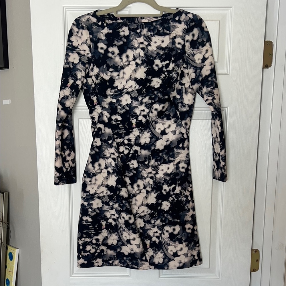 Zara Pink and White Bodycon Dress with Cuffed Long Sleeves